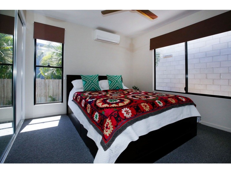 Lot 2/61 Livingstone Street, West End QLD 4810