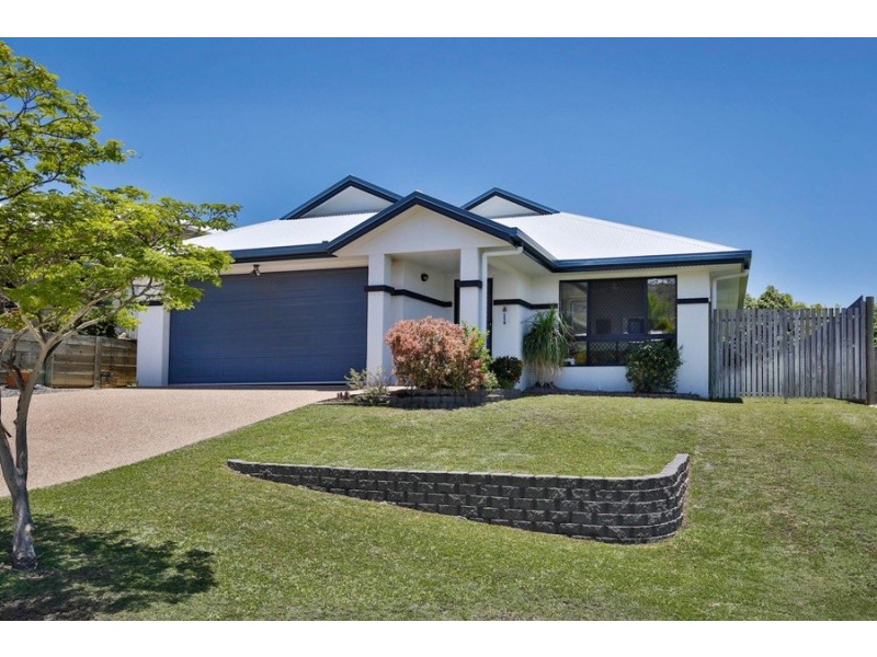 15 Lockyer Place, Mount Louisa QLD 4814