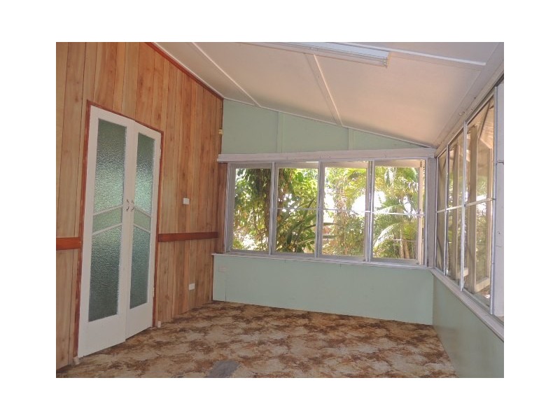 19 Hayles Avenue, Arcadia, Magnetic Island QLD 4819