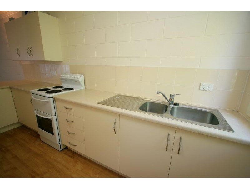 8/70 Eyre Street, Townsville City QLD 4810