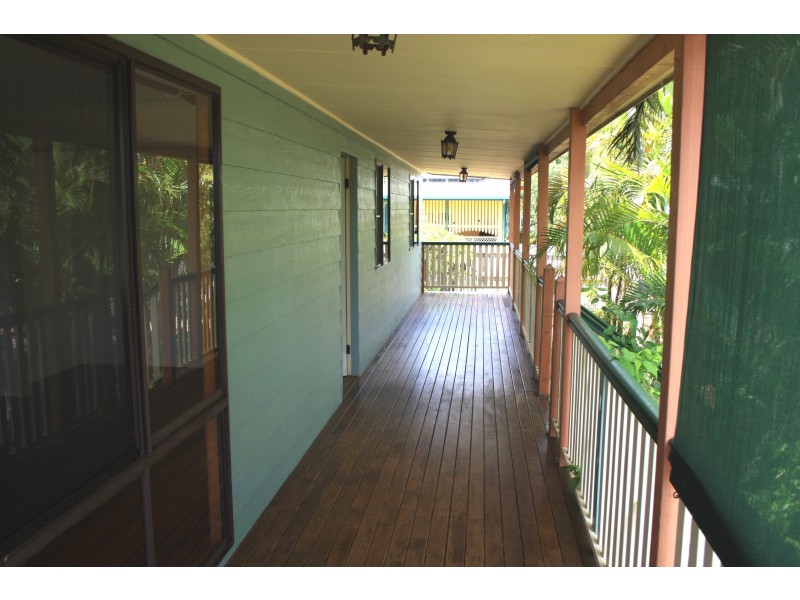 12 Somerset Street,, Horseshoe Bay QLD 4819