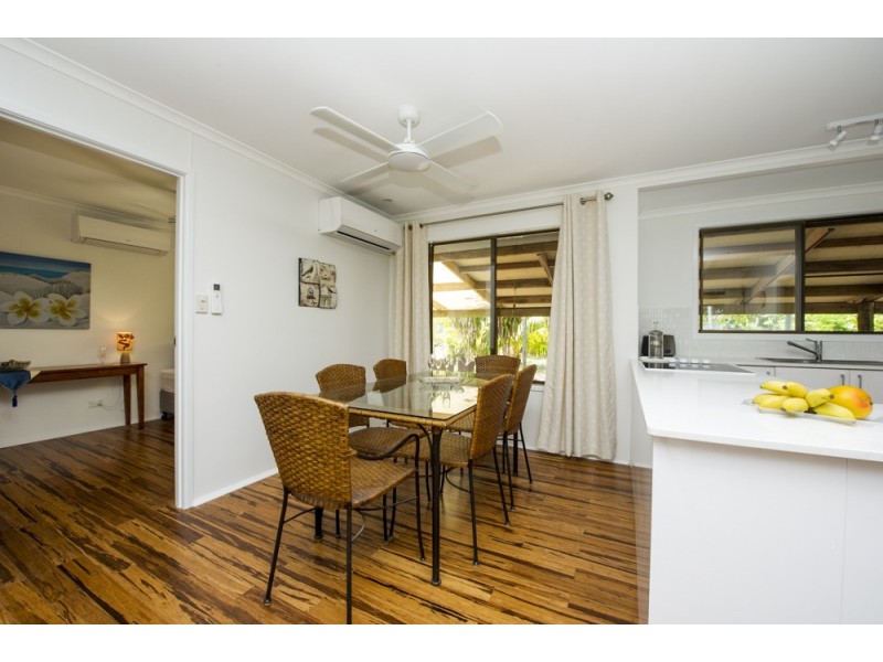 33 Marine Parade, Arcadia, Magnetic Island QLD 4819