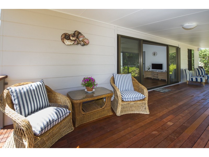 33 Marine Parade, Arcadia, Magnetic Island QLD 4819