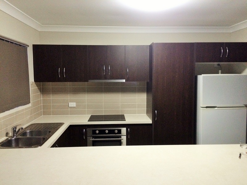 28 Kroymans Drive, Mount Louisa QLD 4814