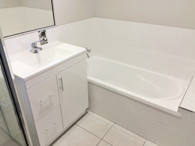 28 Kroymans Drive, Mount Louisa QLD 4814