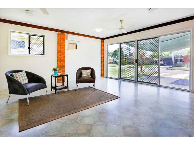 4 Mott Street, Heatley QLD 4814