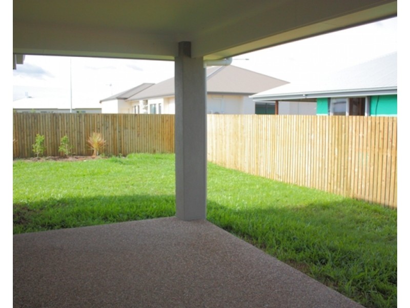 21 Yanuca Street, Burdell QLD 4818