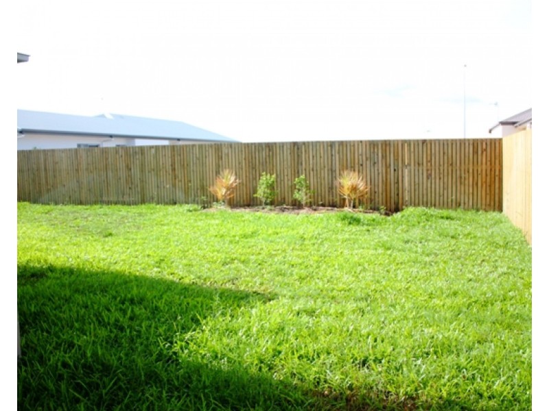 21 Yanuca Street, Burdell QLD 4818