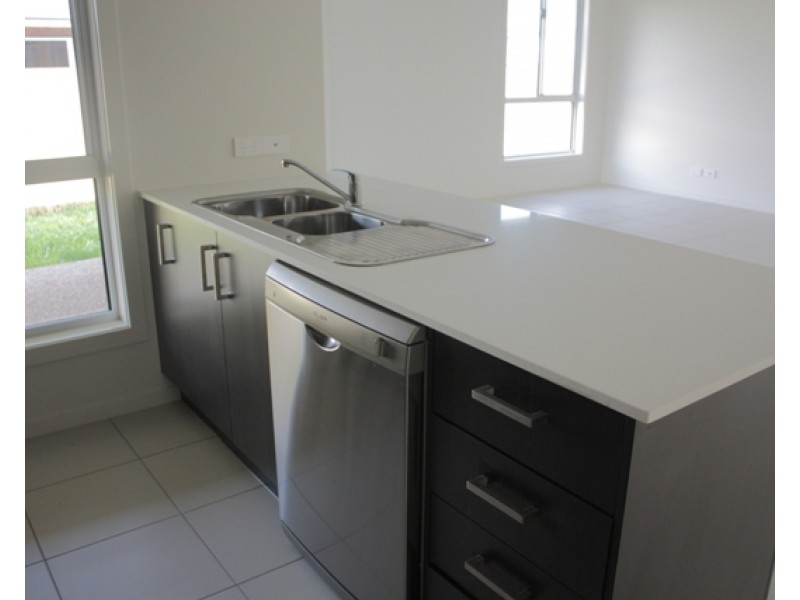 21 Yanuca Street, Burdell QLD 4818