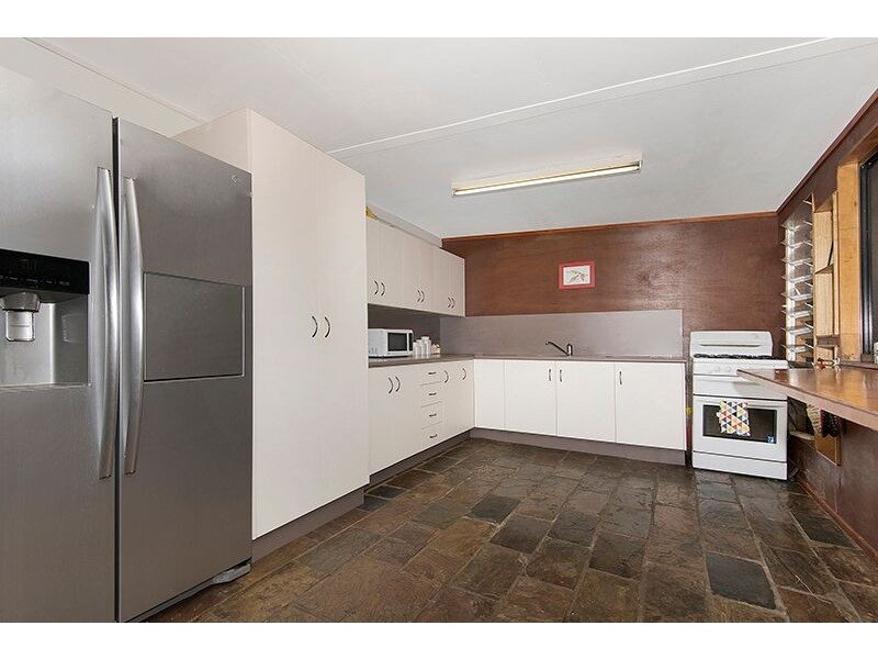 12 Turnbridge Street, Nelly Bay, Magnetic Island QLD 4819