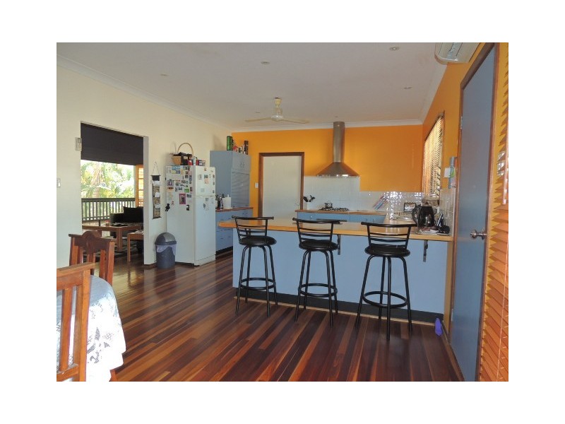 92 Mandalay Avenue, Nelly Bay QLD 4819