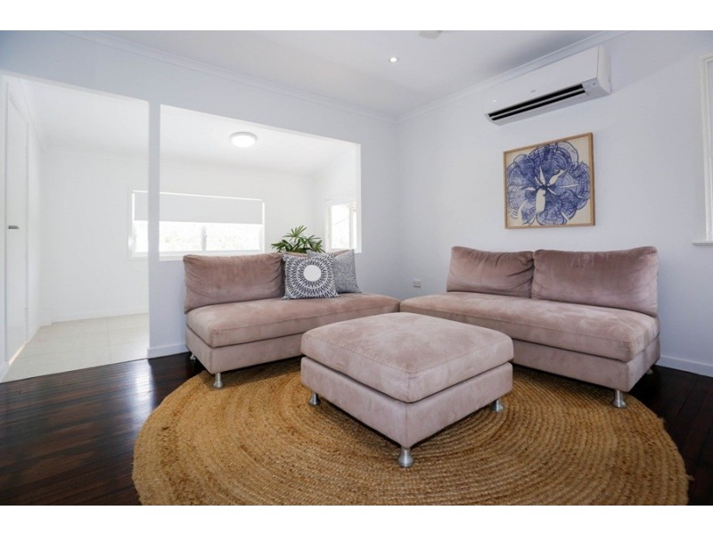 17 Evans Street, Belgian Gardens QLD 4810