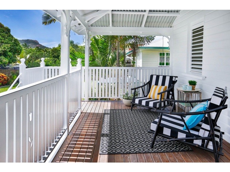 88 Ninth Avenue, Railway Estate QLD 4810