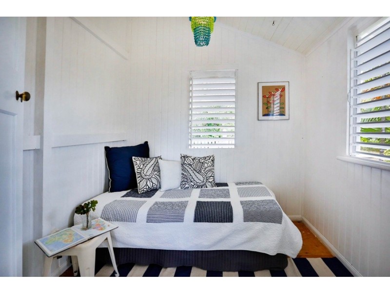 88 Ninth Avenue, Railway Estate QLD 4810