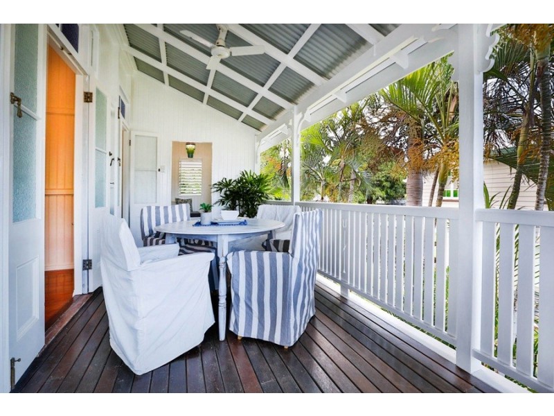 88 Ninth Avenue, Railway Estate QLD 4810