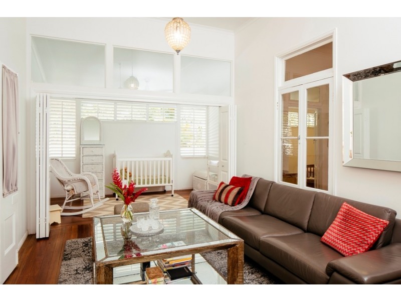 34 Paxton Street, North Ward QLD 4810