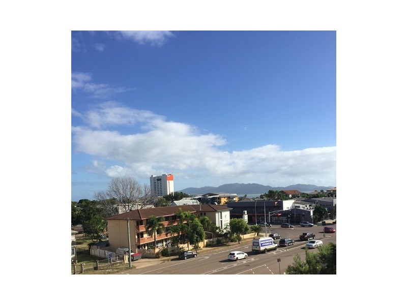 33/45 Gregory Street, North Ward QLD 4810