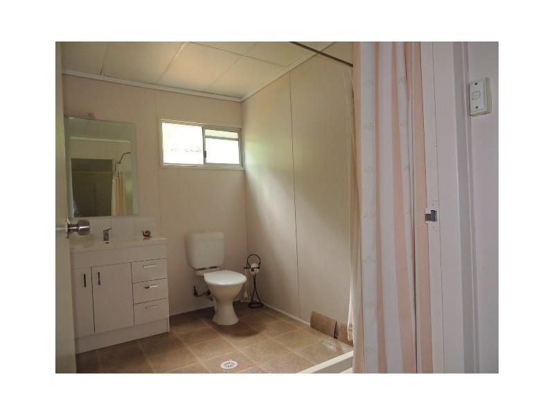 18 Mirimar Crescent, Arcadia, Magnetic Island QLD 4819