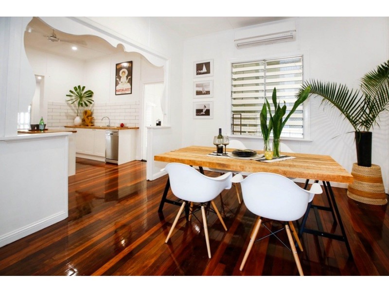 44 Surrey Street, Hyde Park QLD 4812