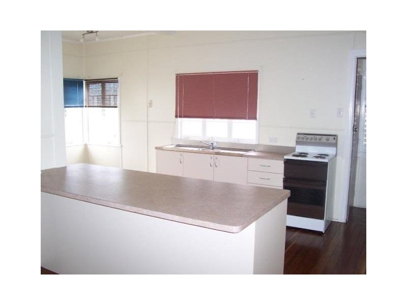 17 Third Street, Railway Estate QLD 4810