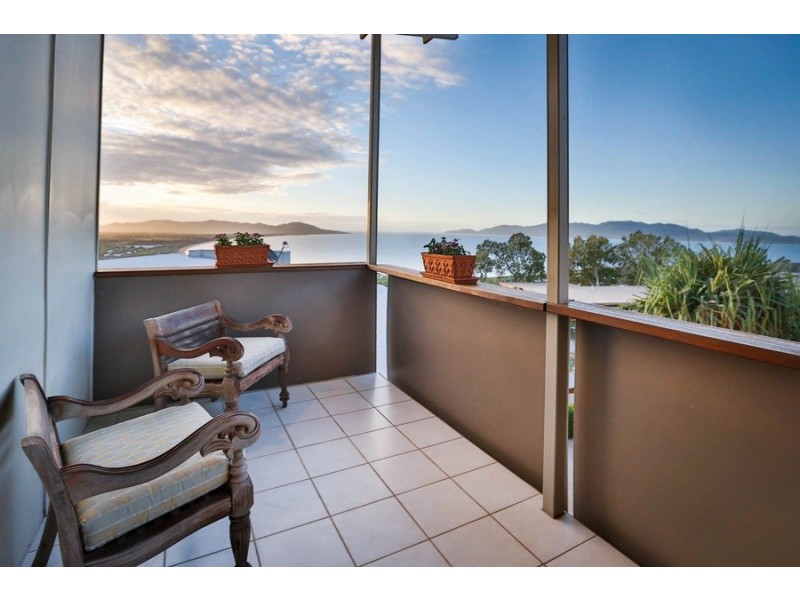 46 Yarrawonga Drive, Castle Hill QLD 4810