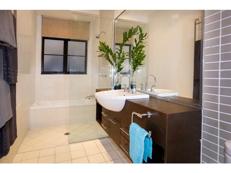 46 Yarrawonga Drive, Castle Hill QLD 4810