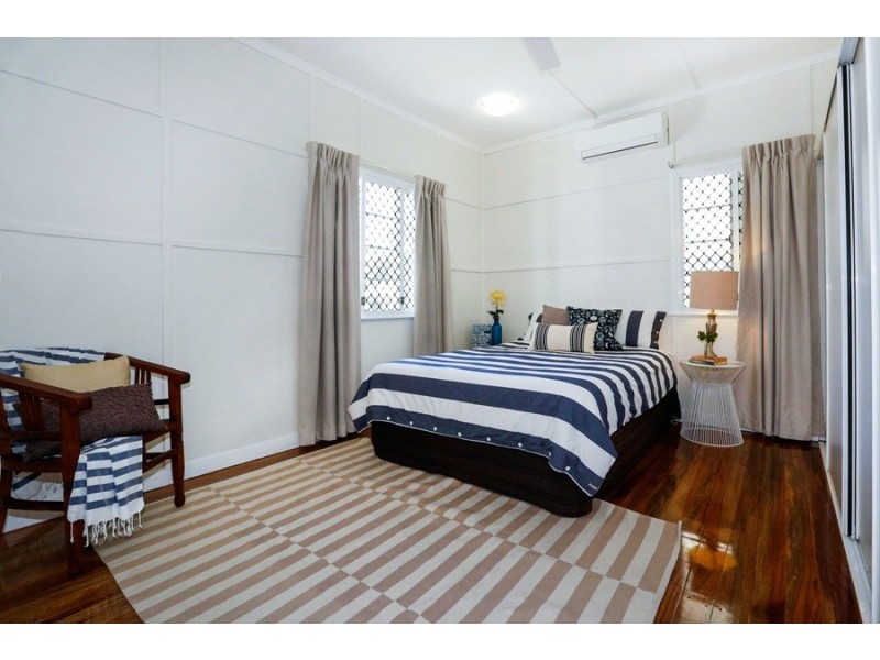 21 Downs Street, Gulliver QLD 4812