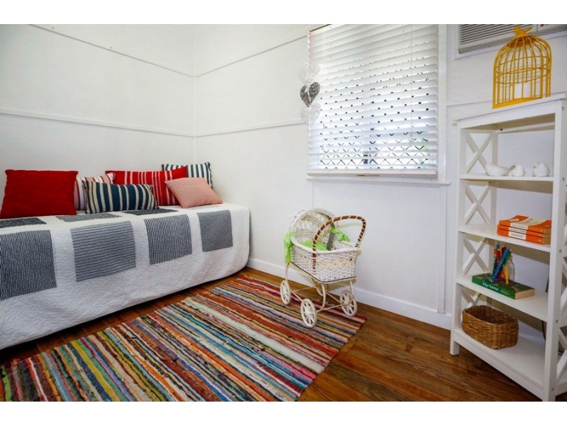 21 Downs Street, Gulliver QLD 4812