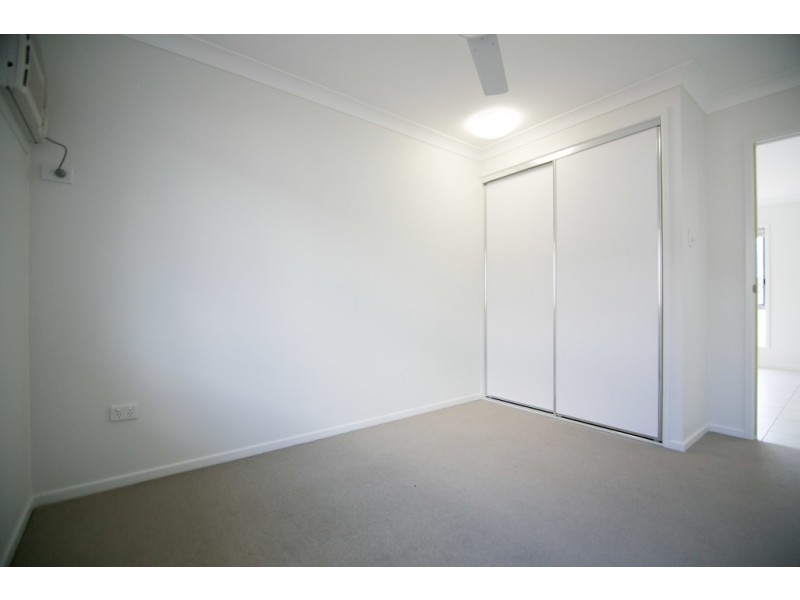 11 Tor Street, Mount Louisa QLD 4814