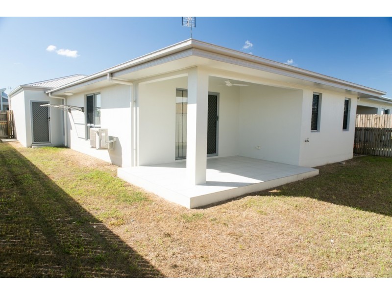 11 Tor Street, Mount Louisa QLD 4814