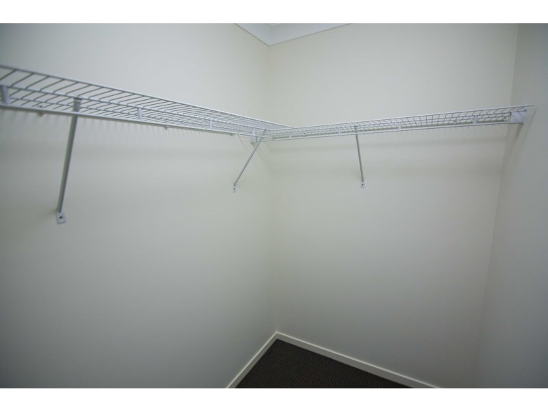 4 Bulla Place, Kelso QLD 4815