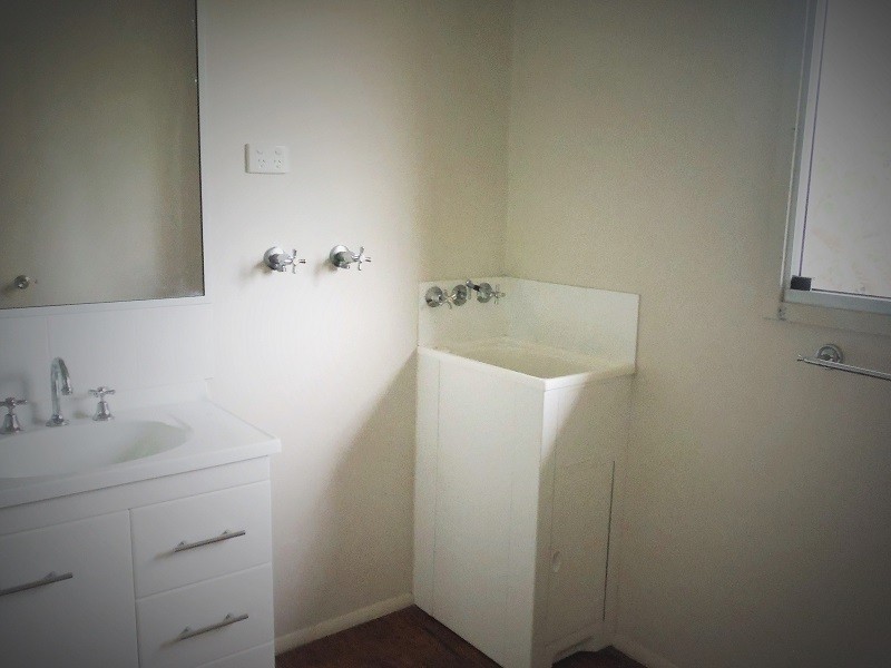 2/5b Warburton Street, North Ward QLD 4810