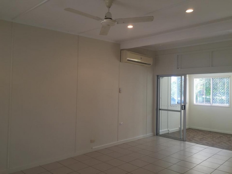 18 Eclipse Street, Rowes Bay QLD 4810