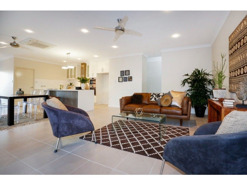 4 Baybreeze Pocket, Idalia QLD 4811