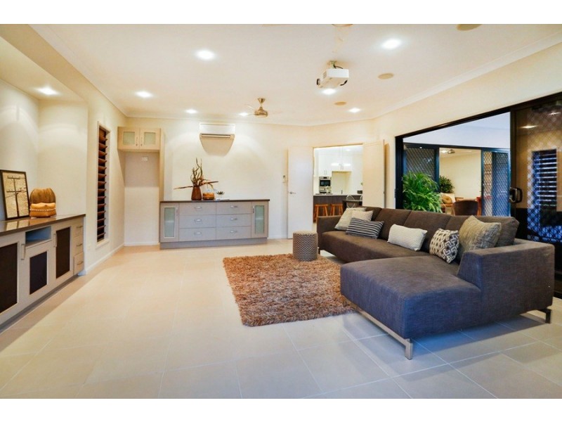 4 Baybreeze Pocket, Idalia QLD 4811