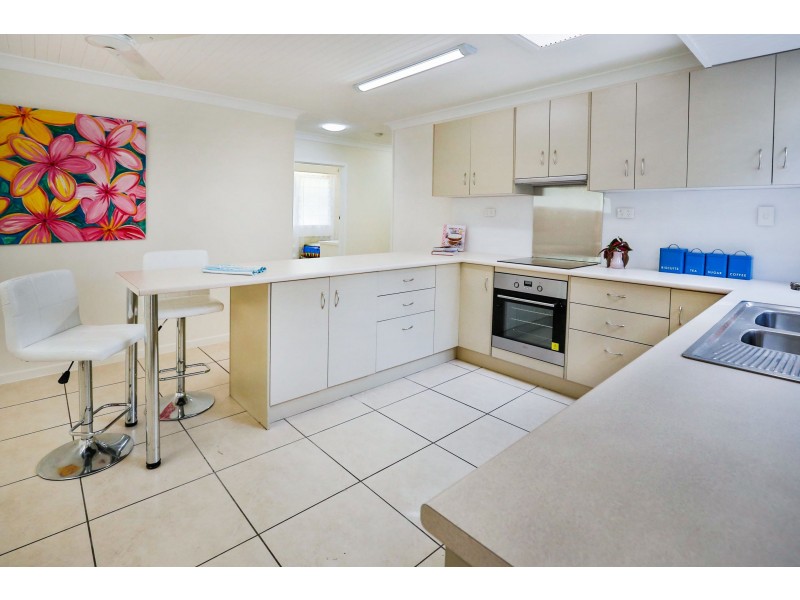 15 Brownhill Street, Mundingburra QLD 4812