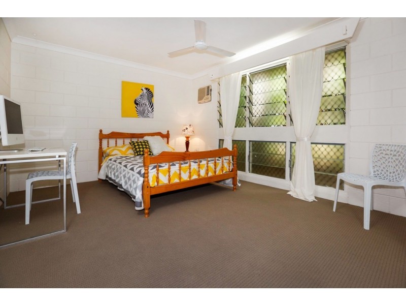 15 Brownhill Street, Mundingburra QLD 4812