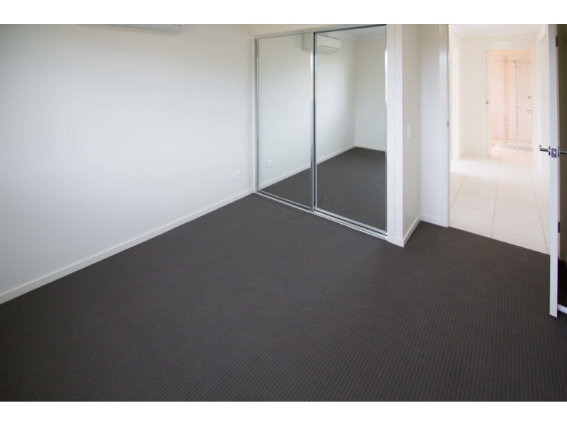 7 Bulla Place, Kelso QLD 4815