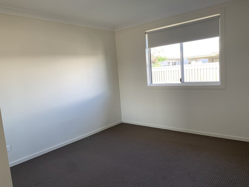 22 Emporer Boulevard, Burdell QLD 4818