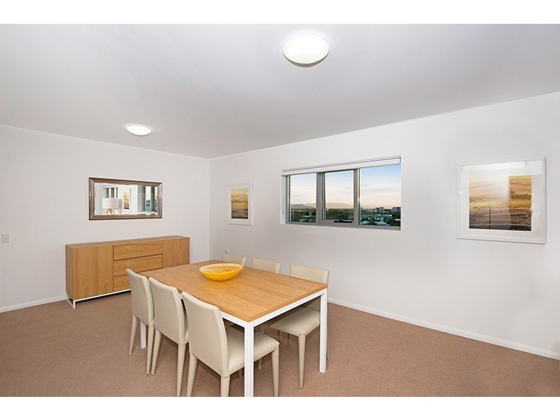 206/68 Mcilwraith Street, South Townsville QLD 4810