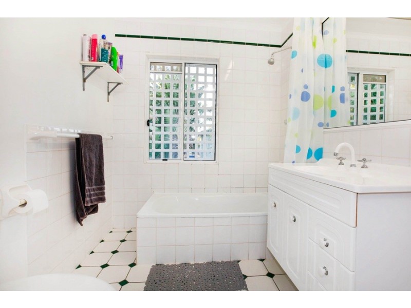 22 Sturges Street, Hermit Park QLD 4812