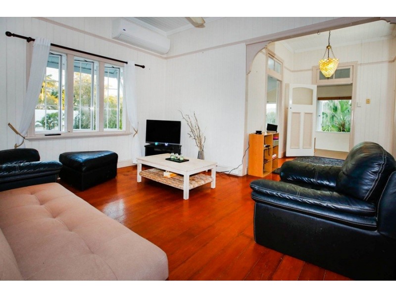 22 Sturges Street, Hermit Park QLD 4812