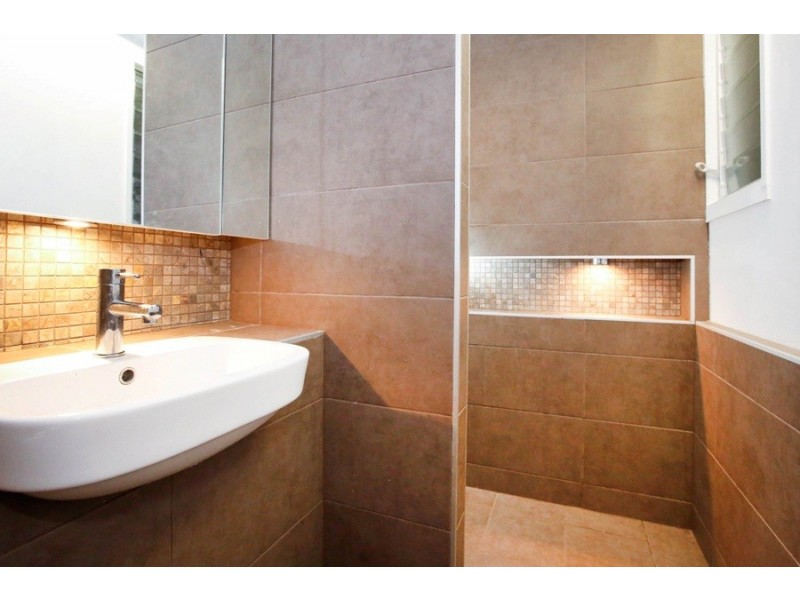 22 Sturges Street, Hermit Park QLD 4812