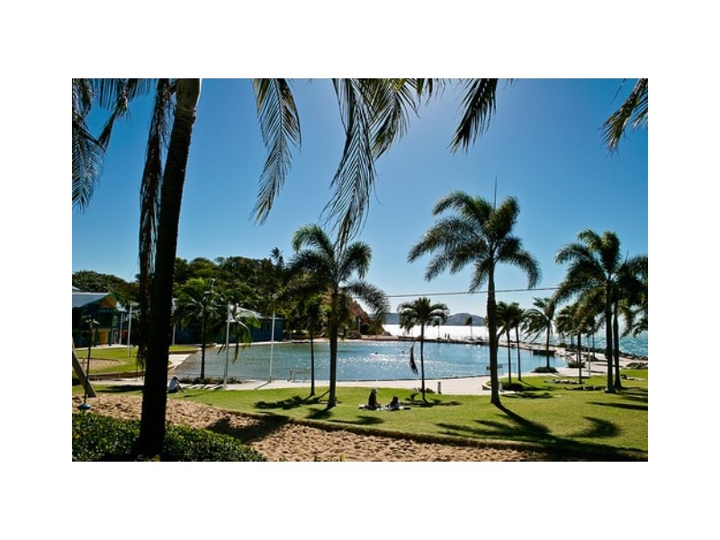 6/76 Cook Street, North Ward QLD 4810