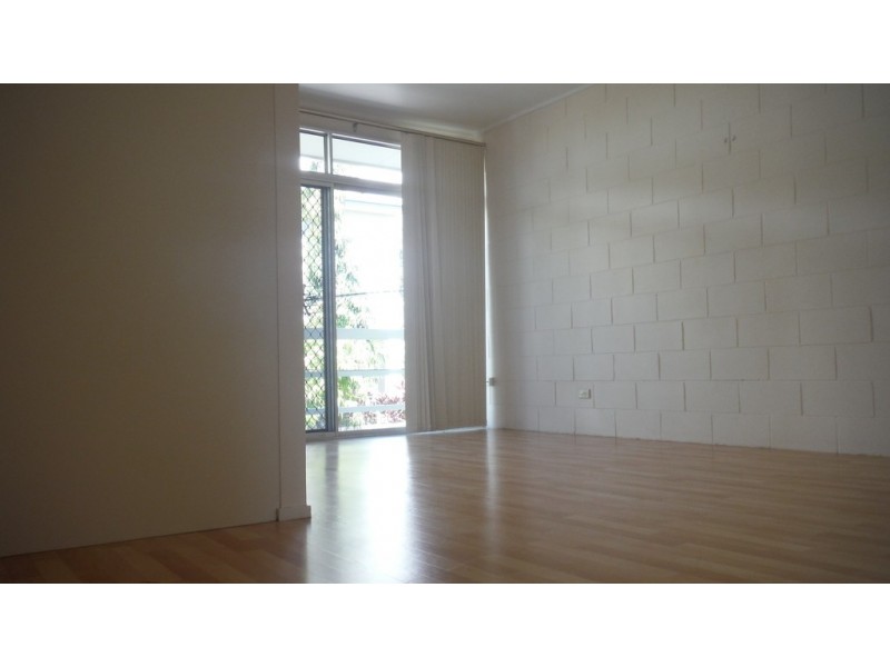 6/76 Cook Street, North Ward QLD 4810