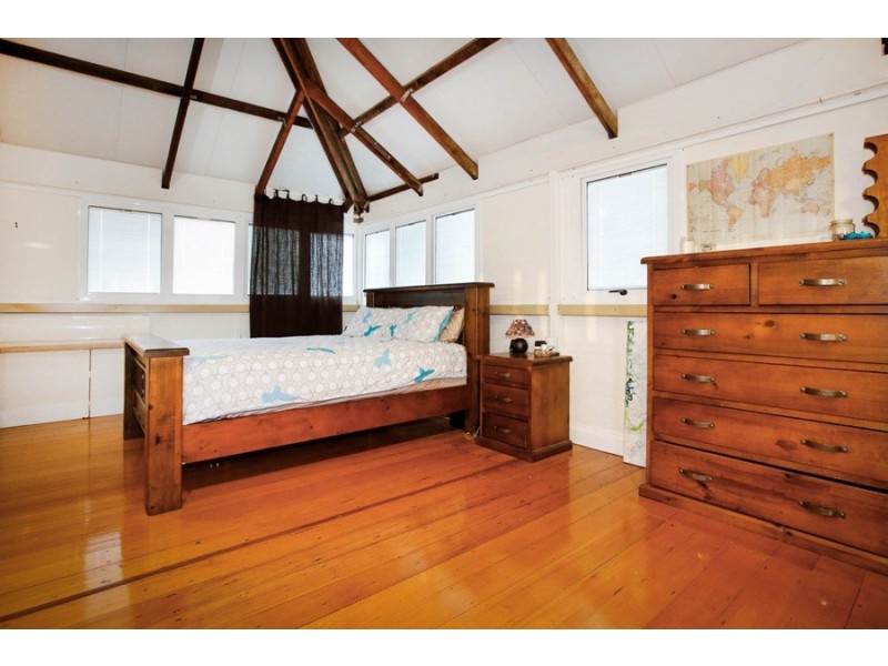 19 Cook Street, North Ward QLD 4810