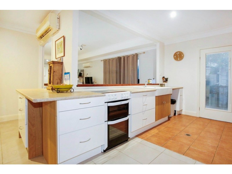 19 Cook Street, North Ward QLD 4810