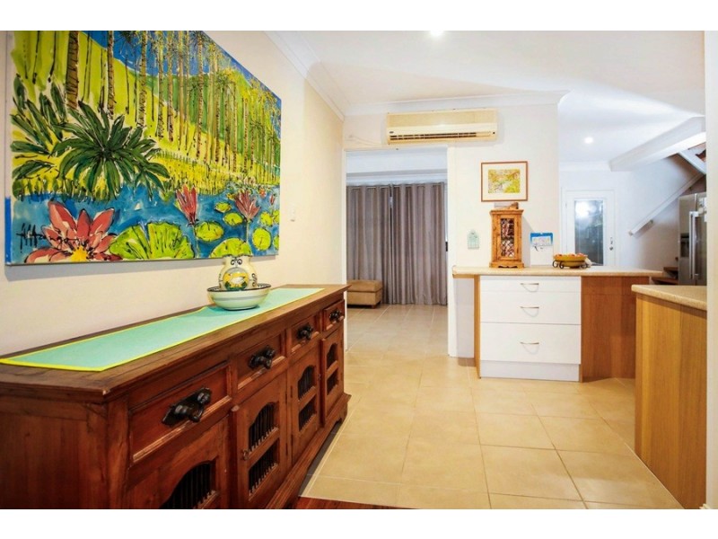 19 Cook Street, North Ward QLD 4810