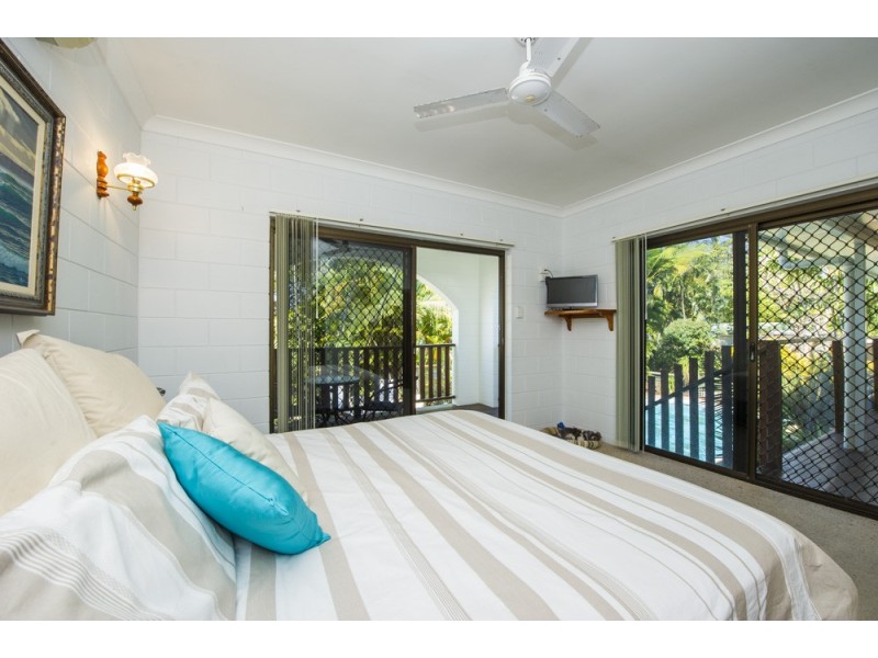 49 Hayles Avenue, Arcadia QLD 4819
