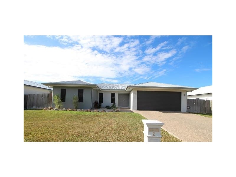 2 Bell Gum Place, Mount Low QLD 4818
